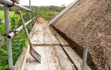 advantages of Clyst St George thatch roofing